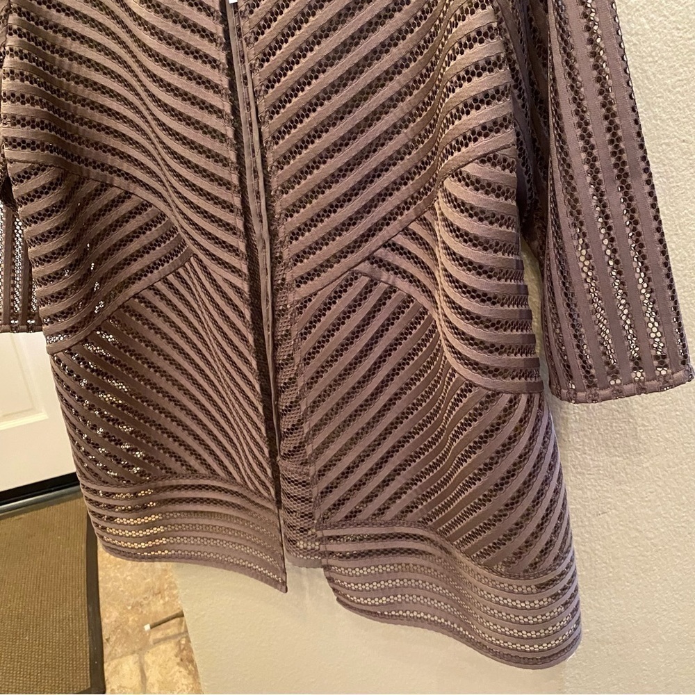 NWT~CHICO’S Women Deep Taupe Travelers Novelty Strip Jacket Size 2 (12/14) - Picture 5 of 12